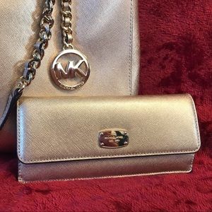 Michael Kors Pale Gold Wallet